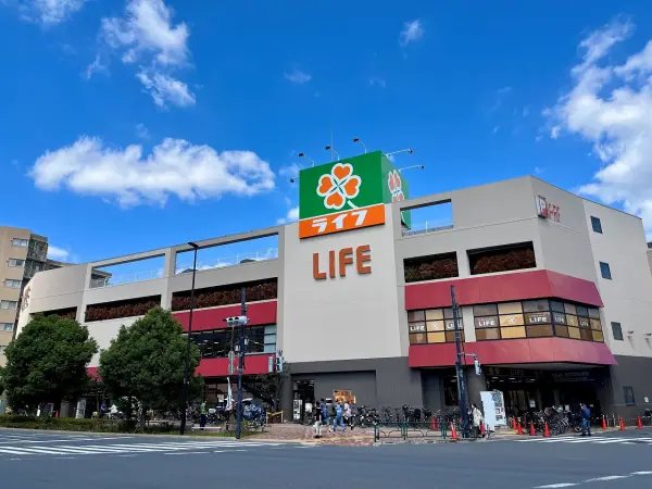 ライフ千川駅前店