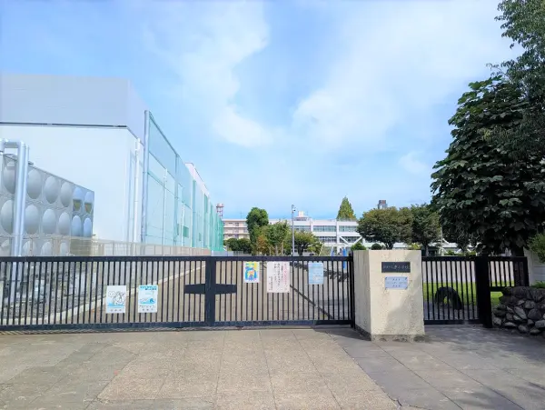 昭島市立東小学校