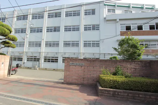 市立第三中学校