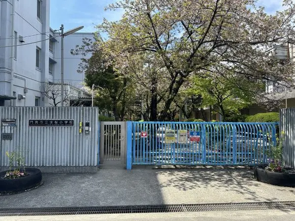 徒歩10分