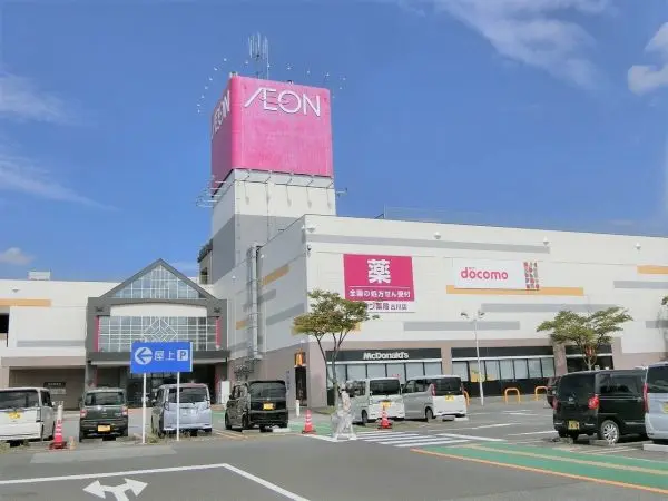 1Ｆ食品フロア 7時～22時
一部の売場および専門店は営業時間が異なります。
