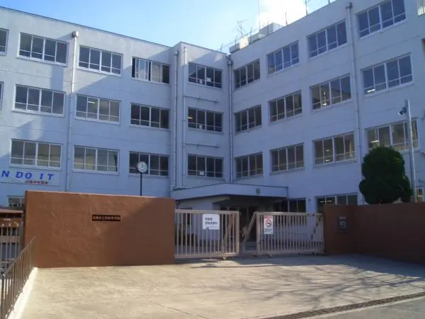 市立川西中学校