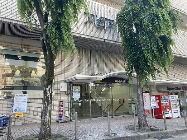 徒歩１８分