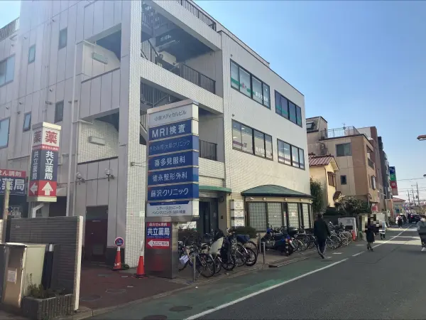 小泉メディカルビル