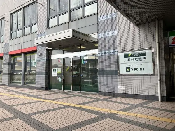 三井住友銀行学園前支店までは徒歩9分です。その他の周辺施設についても、お気軽にお問い合わせください。
