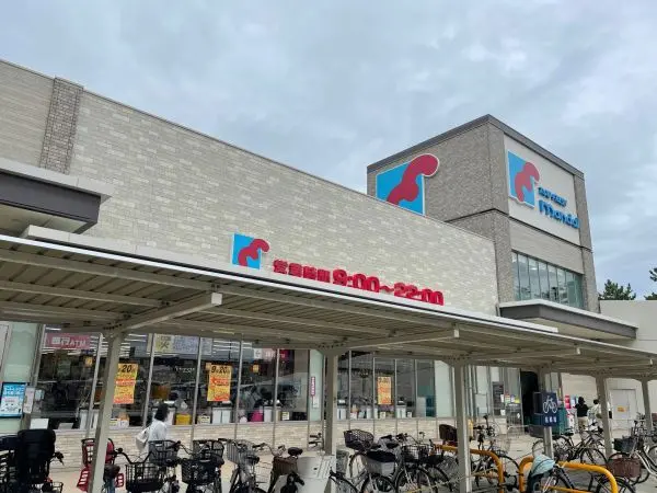 万代仁川店まで徒歩３０分