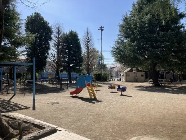 練馬区立中村公園  徒歩1分