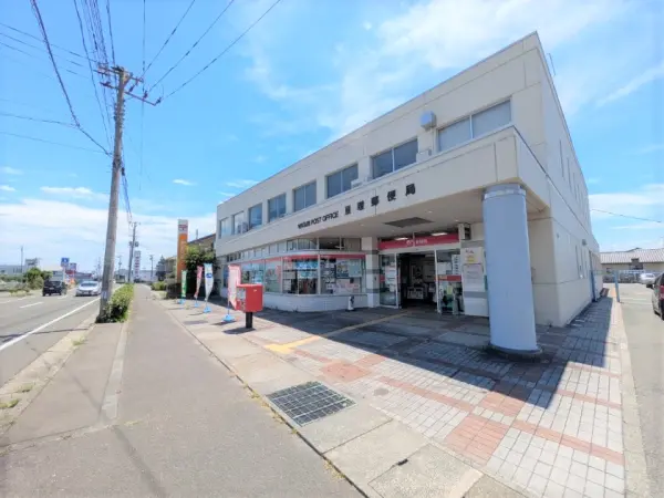 郵便窓口	平日9:00～17:00
サービスの内容によりご利用いただける時間が異なります