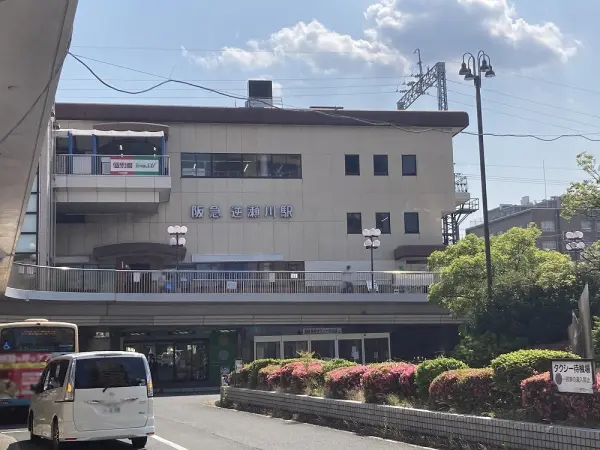 徒歩8分
