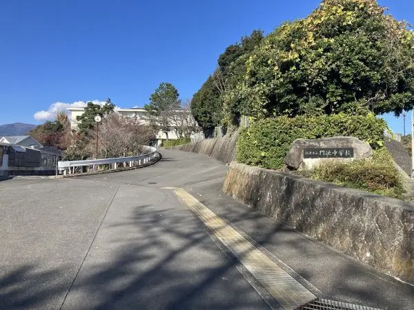 徒歩１９分