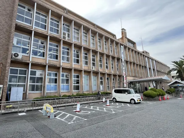 岸和田市役所