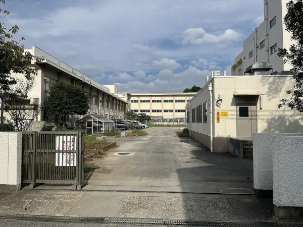 徒歩６分