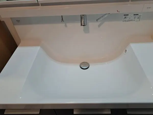 シャワー付洗面台
