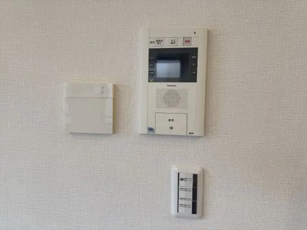 インターフォン