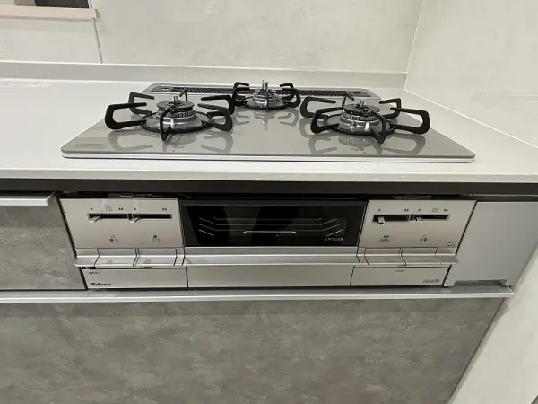 三口コンロ