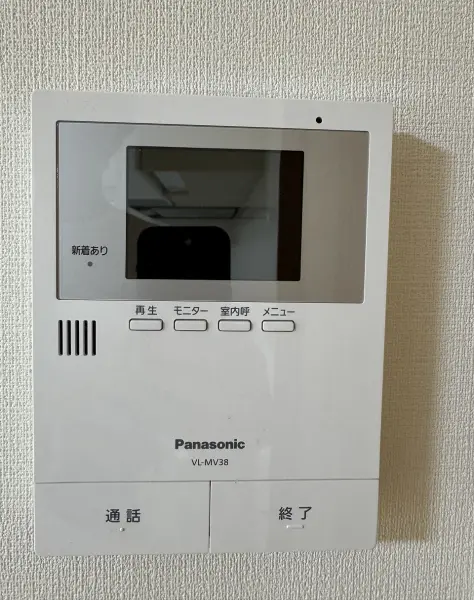 モニター付きインターホンなので防犯面安心できます