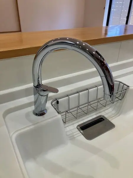 タッチレス混合水栓