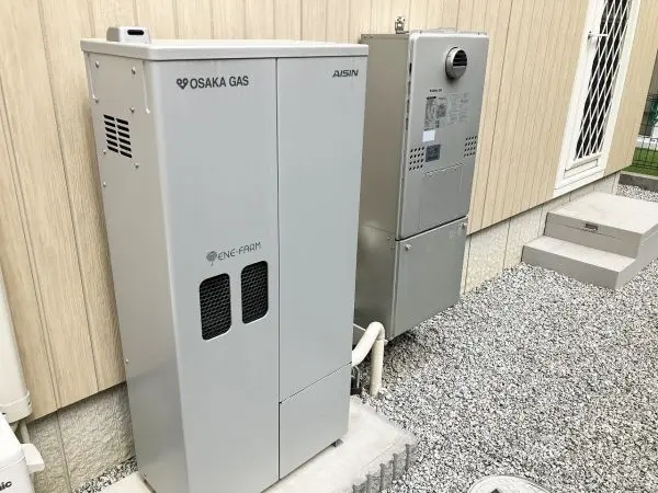 エネファームが搭載されております。その他設備等についてもご質問等ございましたらお問い合わせください。