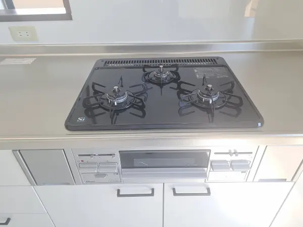 三口コンロ