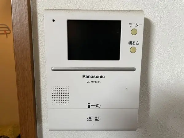 防犯面で安心のモニタ付きインターホンが備わっております。ご質問等ぜひお気軽にお問い合わせください。