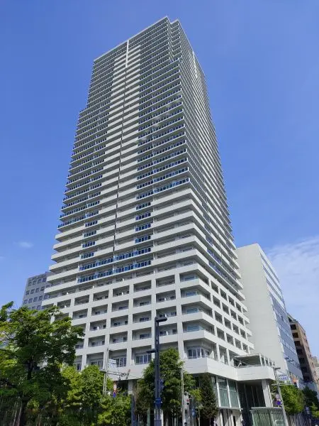 ８・３スクエアディーグラフォート札幌ステーションタワー