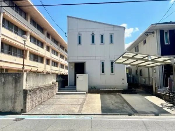 福岡市城南区鳥飼六丁目