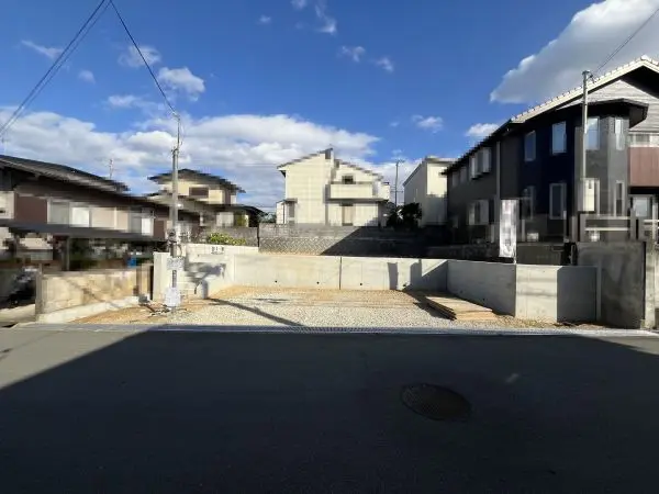 三木市緑が丘町西4丁目
