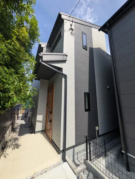 三鷹市北野　新築分譲住宅1号棟(全8棟)