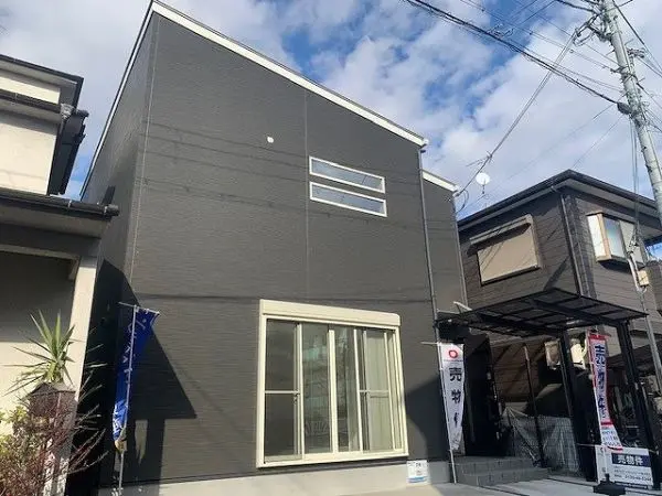 橿原市東坊城町