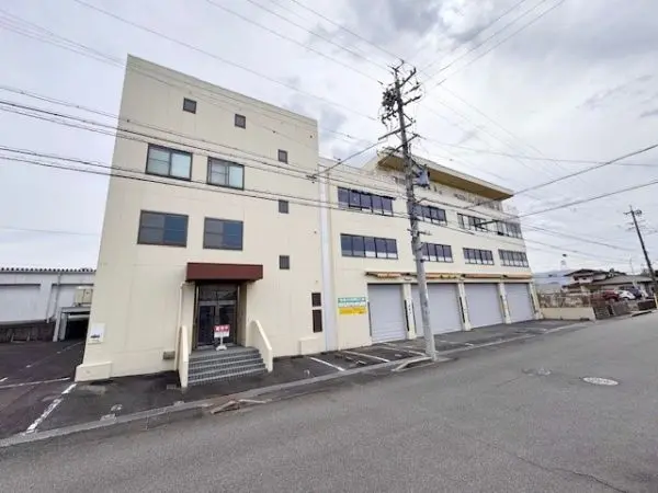 春日井市東野町三丁目　事務所・倉庫