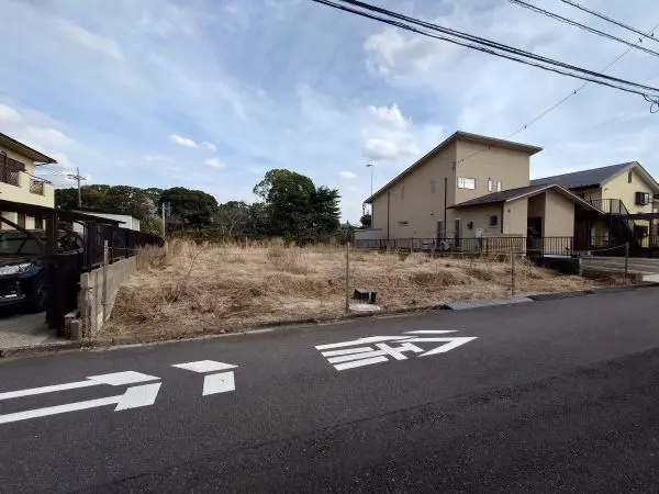 成田市中台六丁目　土地