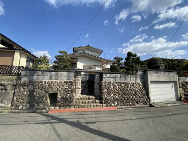 三木市緑が丘町東1丁目