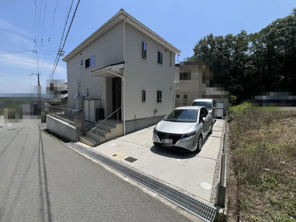志染町東自由が丘2丁目