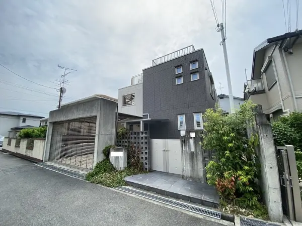 羽曳野市白鳥三丁目