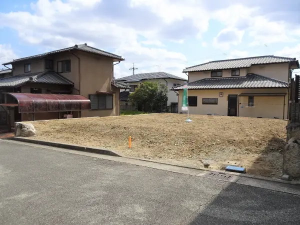 川辺郡猪名川町若葉2丁目　土地