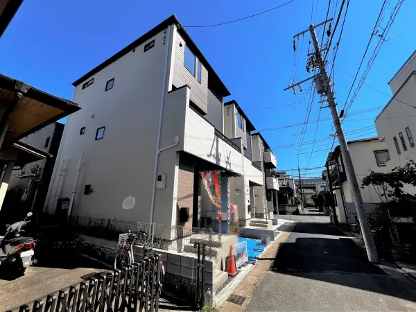 船橋市日の出一丁目　新築戸建