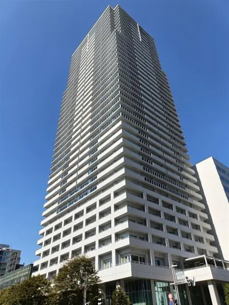 ８・３スクエアディーグラフォート札幌ステーションタワー