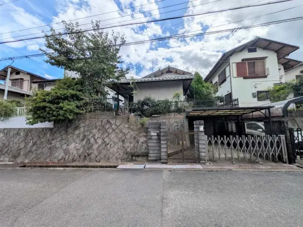 奈良市藤ノ木台3丁目