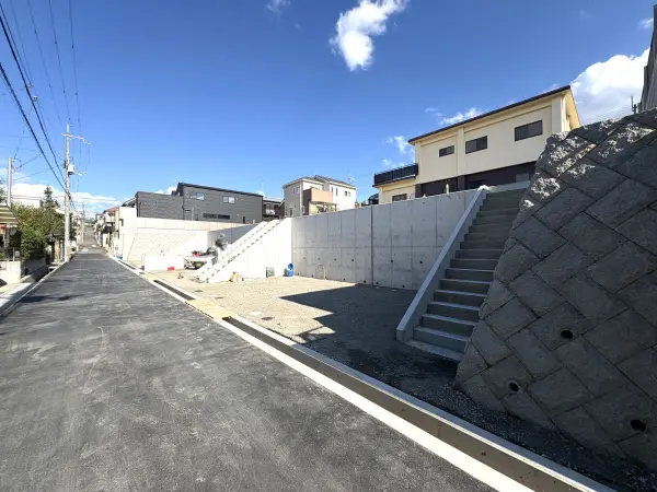 高槻市安岡寺町一丁目　5区画分譲地　1号地