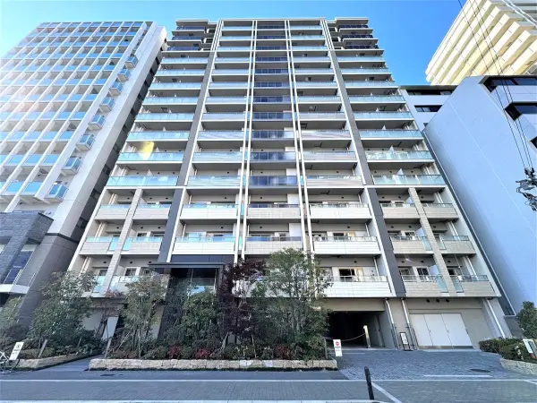 プレミスト江坂