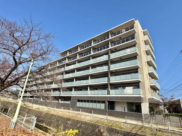 プレミスト徳重