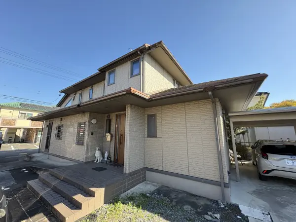 2003年11月築、大和ハウス工業株式会社施工の軽量鉄骨造2階建て