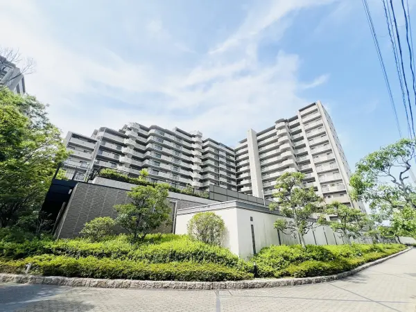 モンセーヌ住吉川公園1番館