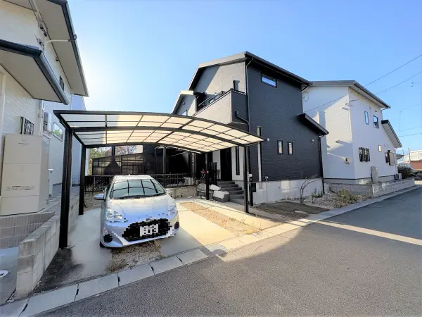 四日市市高花平五丁目　戸建