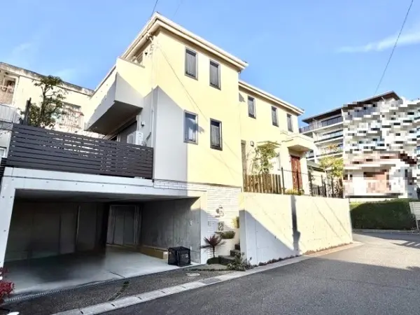 名古屋市名東区石が根町　中古戸建