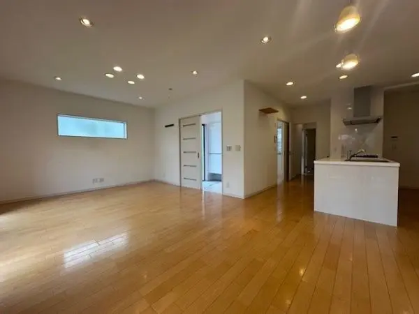 西宮市柏堂町　中古戸建