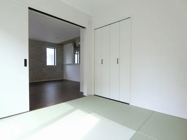 越谷市大字大道　新築戸建　全３棟