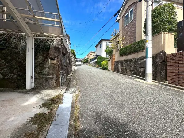 川西市鴬台２丁目　土地