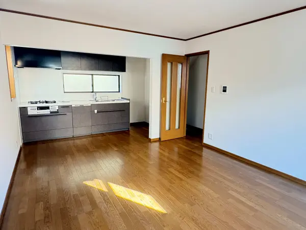 堺市北区百舌鳥梅町三丁18番50号