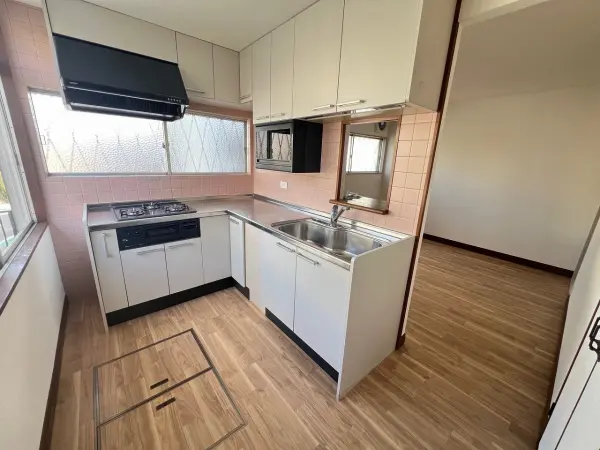 三木市志染町東自由が丘三丁目